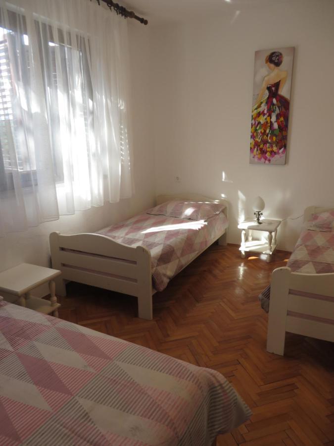Apartments Amfa Biograd Na Moru Buitenkant foto